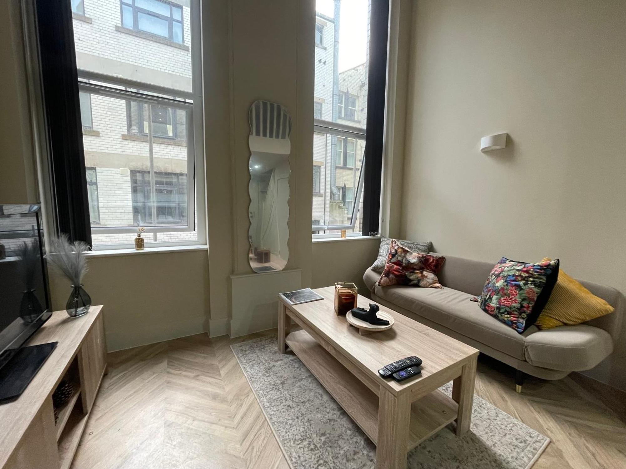 Luxury Mezzanine Apartment In Central Leeds Central Station Exterior photo