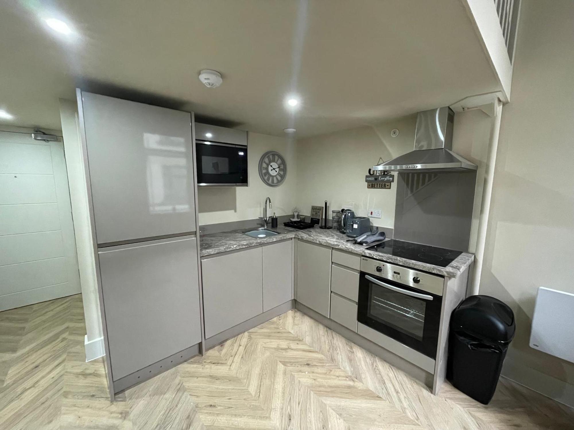 Luxury Mezzanine Apartment In Central Leeds Central Station Exterior photo