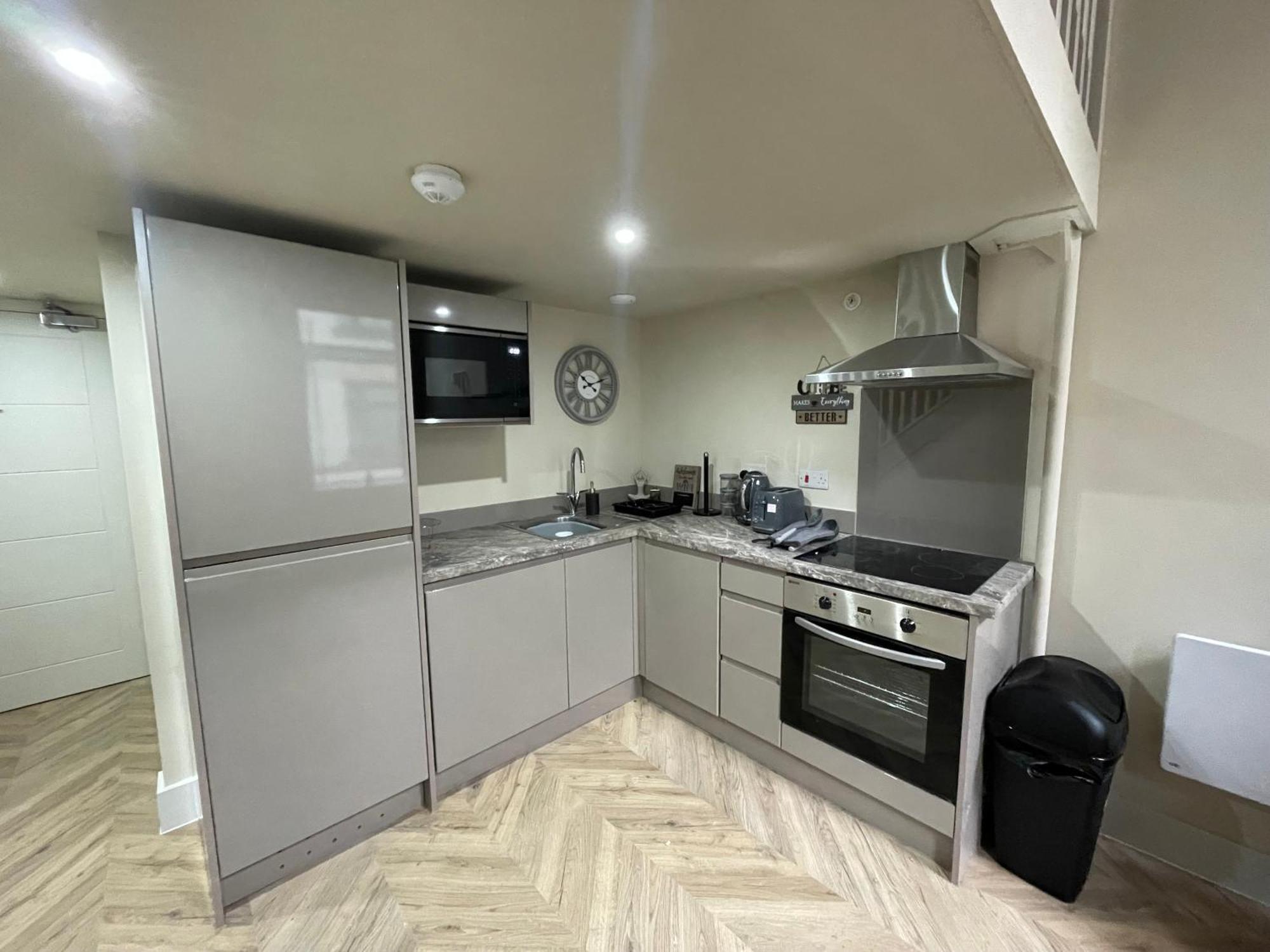 Luxury Mezzanine Apartment In Central Leeds Central Station Exterior photo