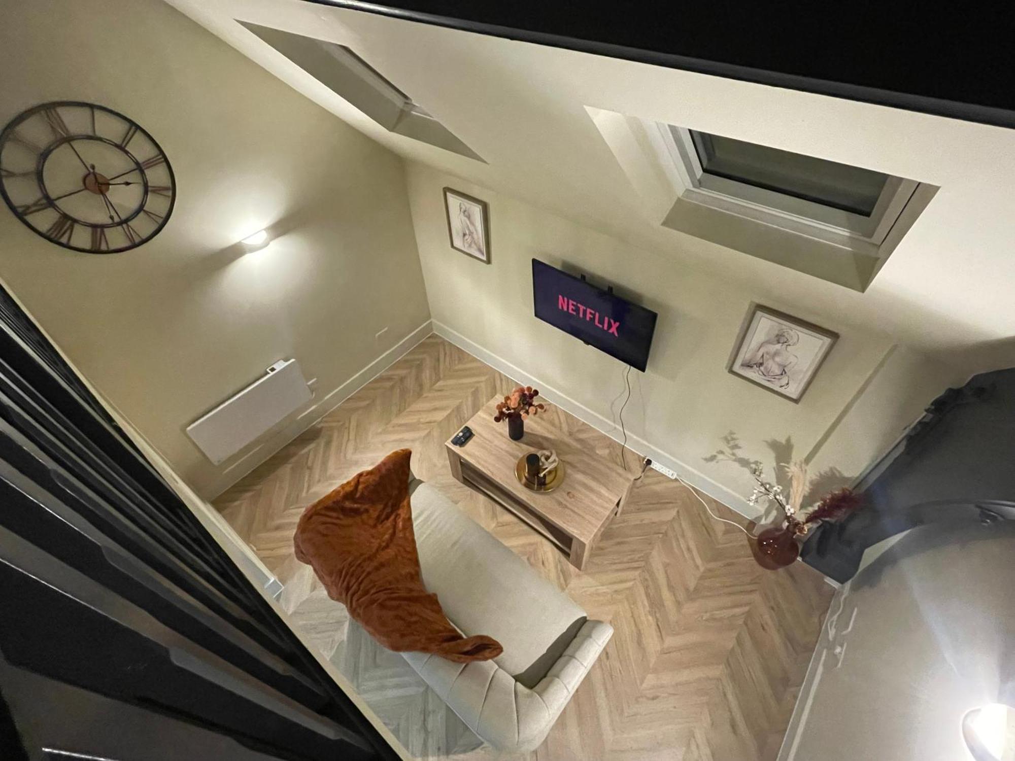 Luxury Mezzanine Apartment In Central Leeds Central Station Exterior photo