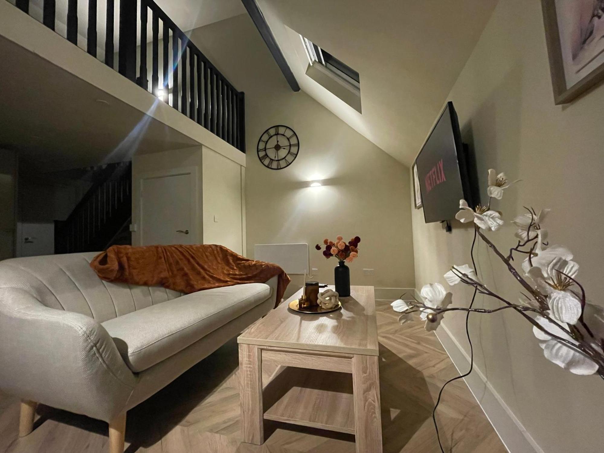 Luxury Mezzanine Apartment In Central Leeds Central Station Exterior photo
